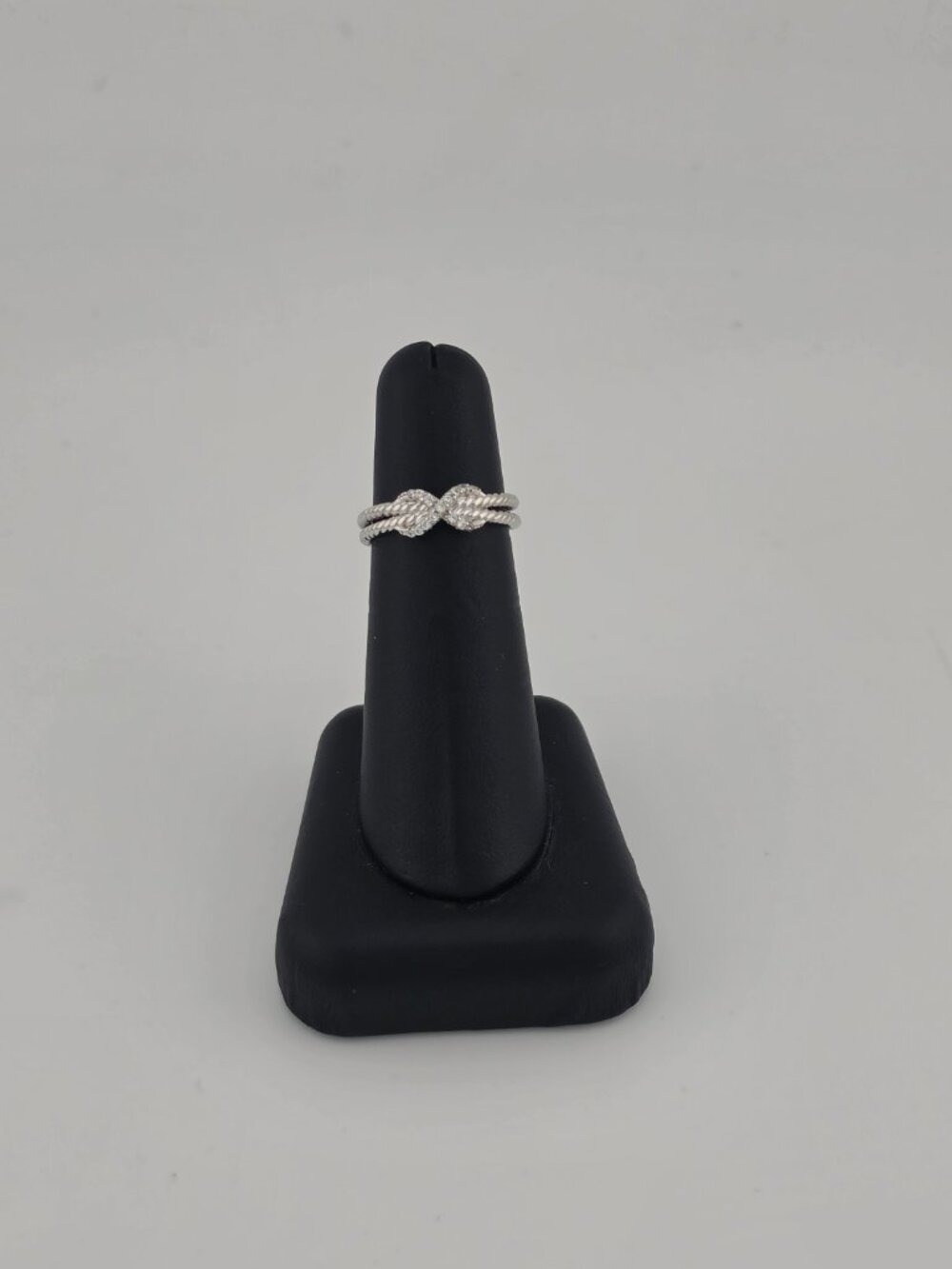 Brand New Sterling Silver 925 Love Knot Ring – Timeless Symbol of Love